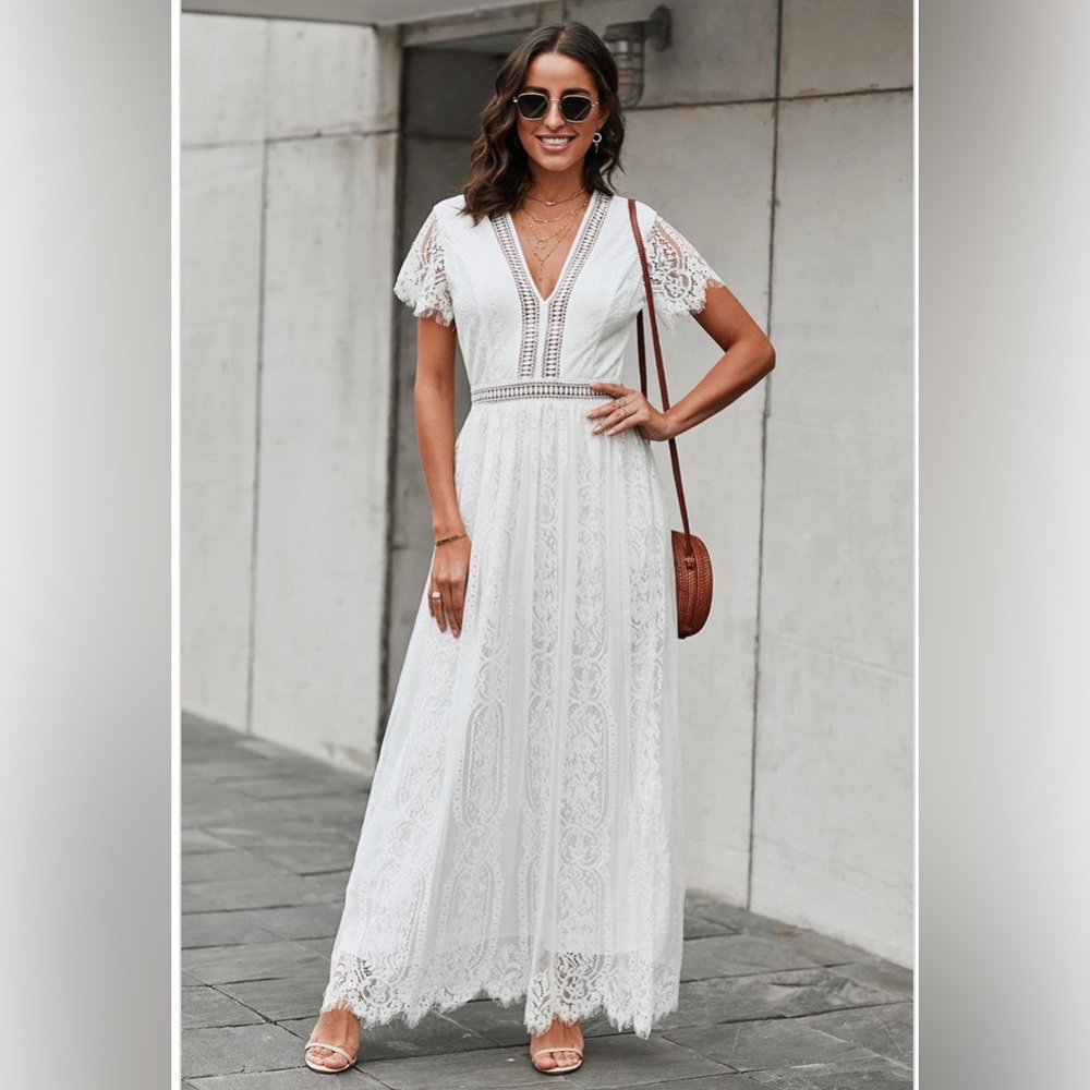 Aakaa Lace Maxi Dress Medium Fill Your‎ Heart White Cream Blue Underlay Formal
